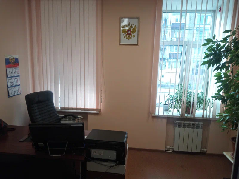 В офисе комната 2