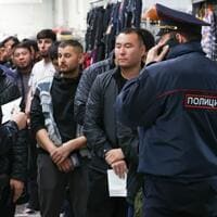 Выдворение иммигрантов